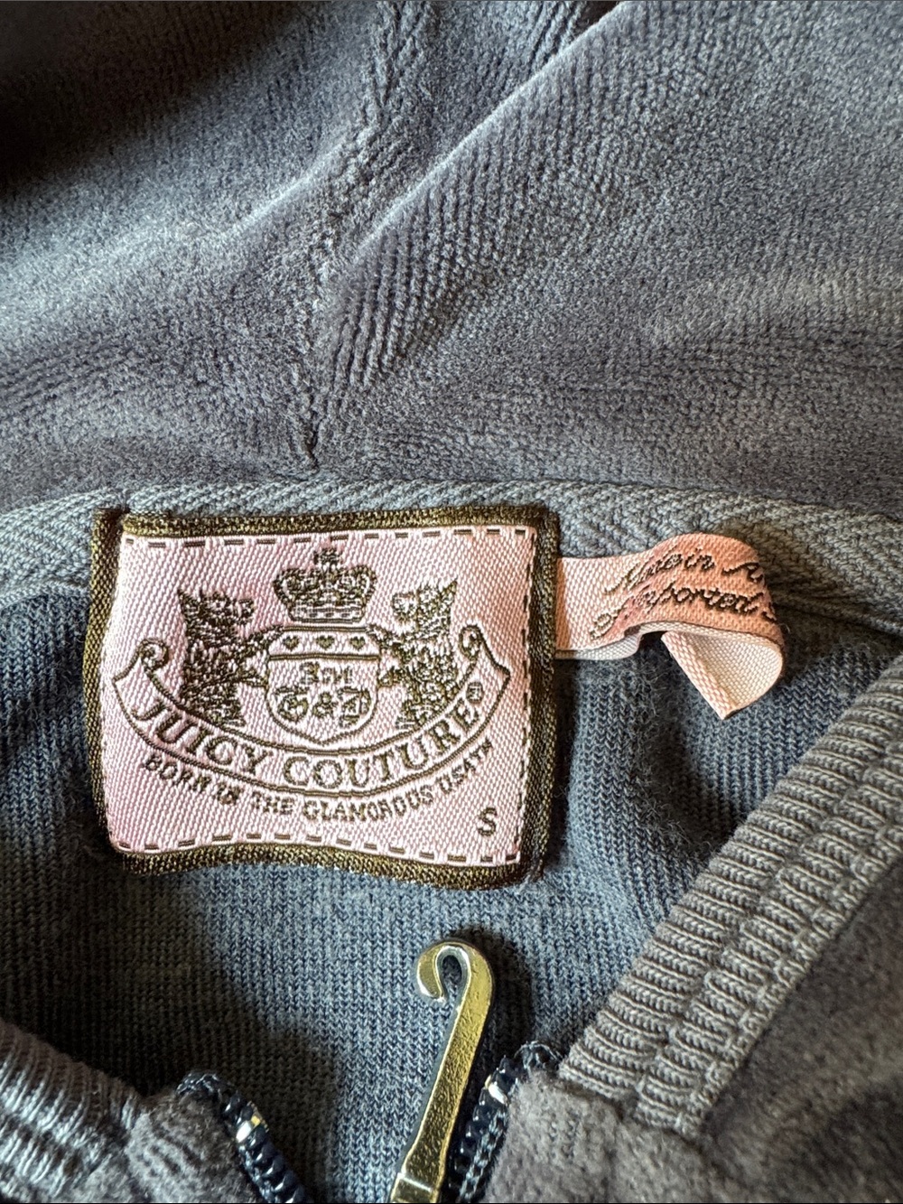 Vintage Juicy Couture zip-up jacket - Picture 2 of 6